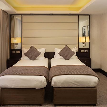 เดอะ มอนต์คาล์ม แอท บริวเวอรี ลอนดอนซิตี้ Hotel ภายนอก รูปภาพ A room at the hotel