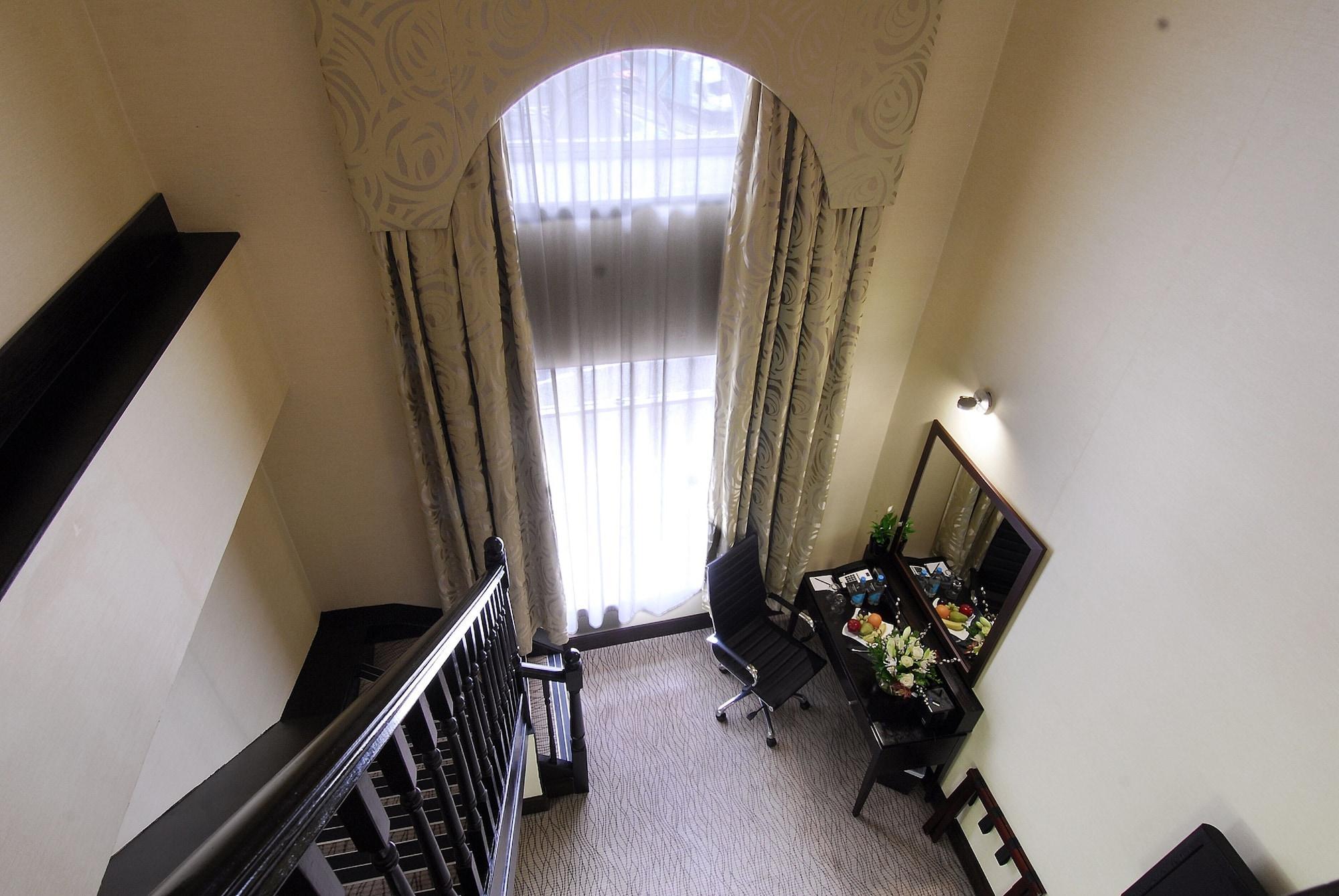 เดอะ มอนต์คาล์ม แอท บริวเวอรี ลอนดอนซิตี้ Hotel ภายนอก รูปภาพ A room at the hotel