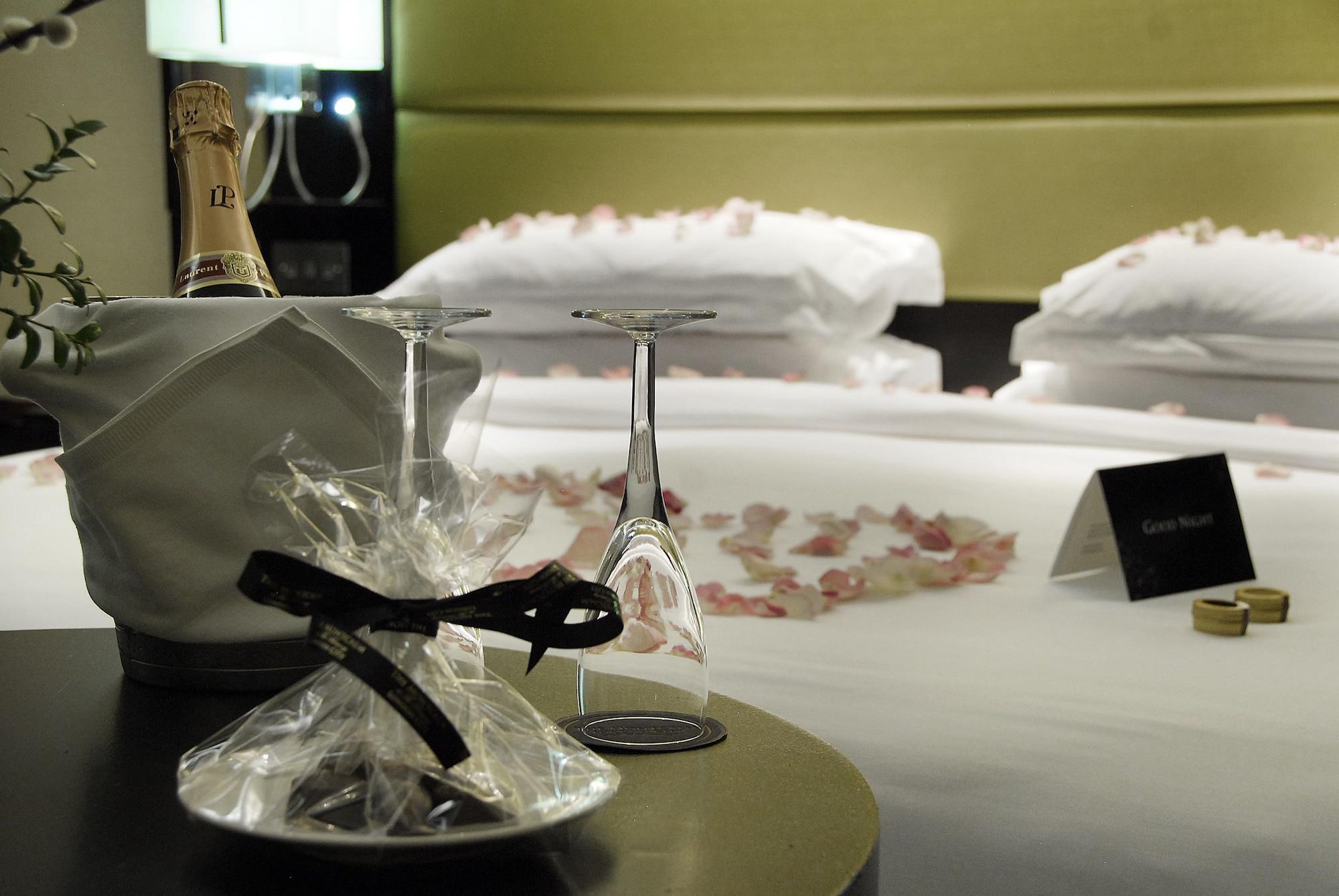 เดอะ มอนต์คาล์ม แอท บริวเวอรี ลอนดอนซิตี้ Hotel ภายนอก รูปภาพ A room at the hotel