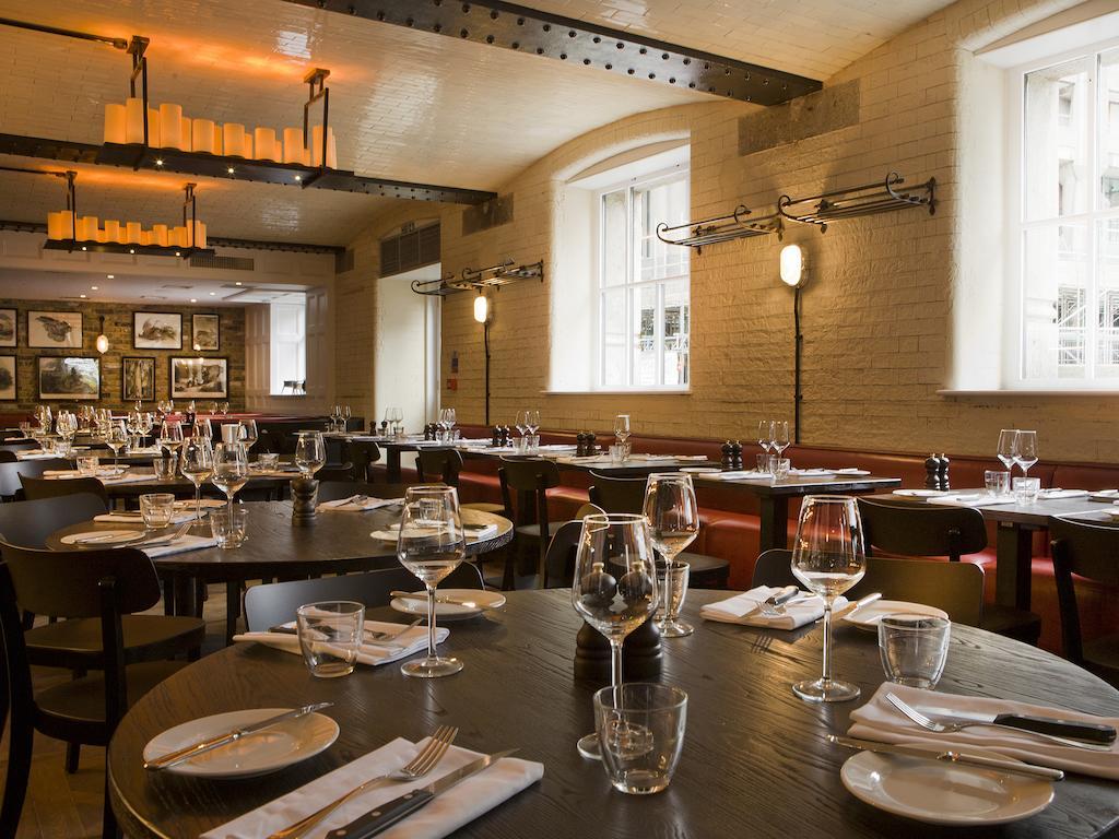 เดอะ มอนต์คาล์ม แอท บริวเวอรี ลอนดอนซิตี้ Hotel ภายนอก รูปภาพ Interior of the restaurant